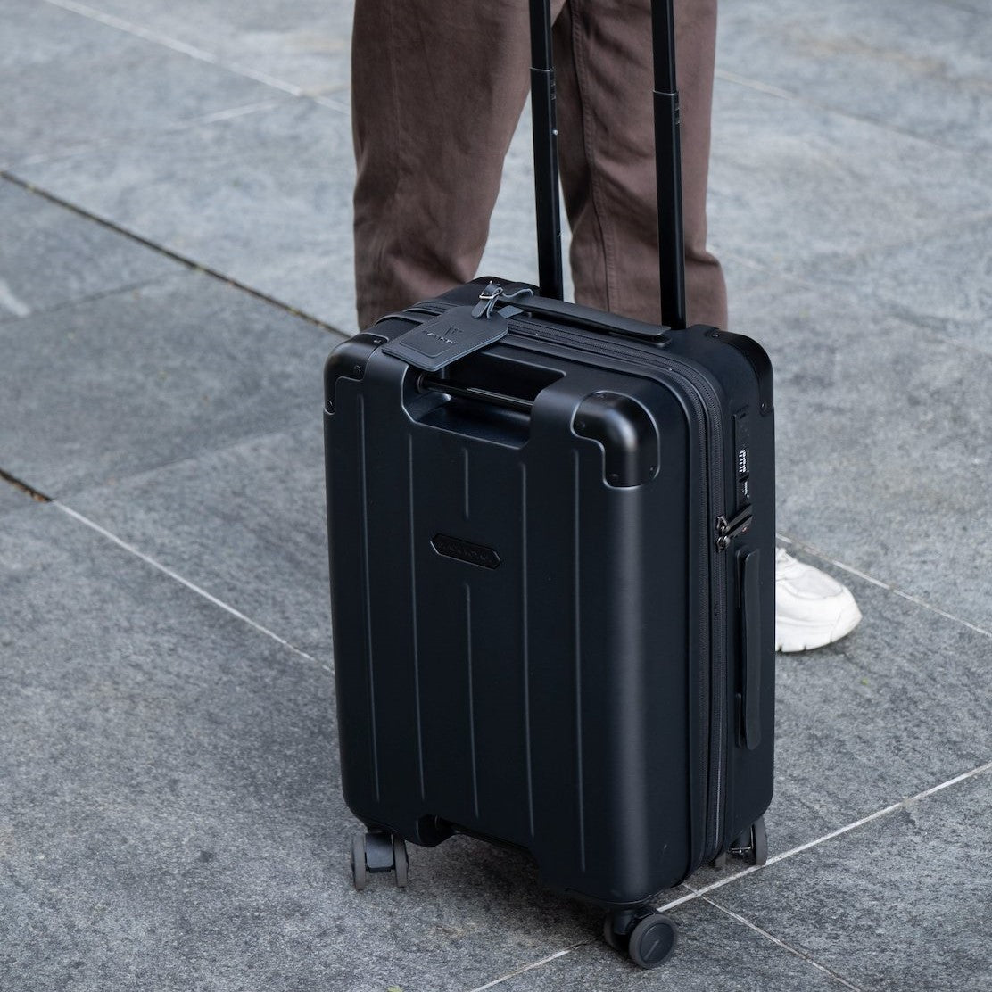 Air Black Carry-on